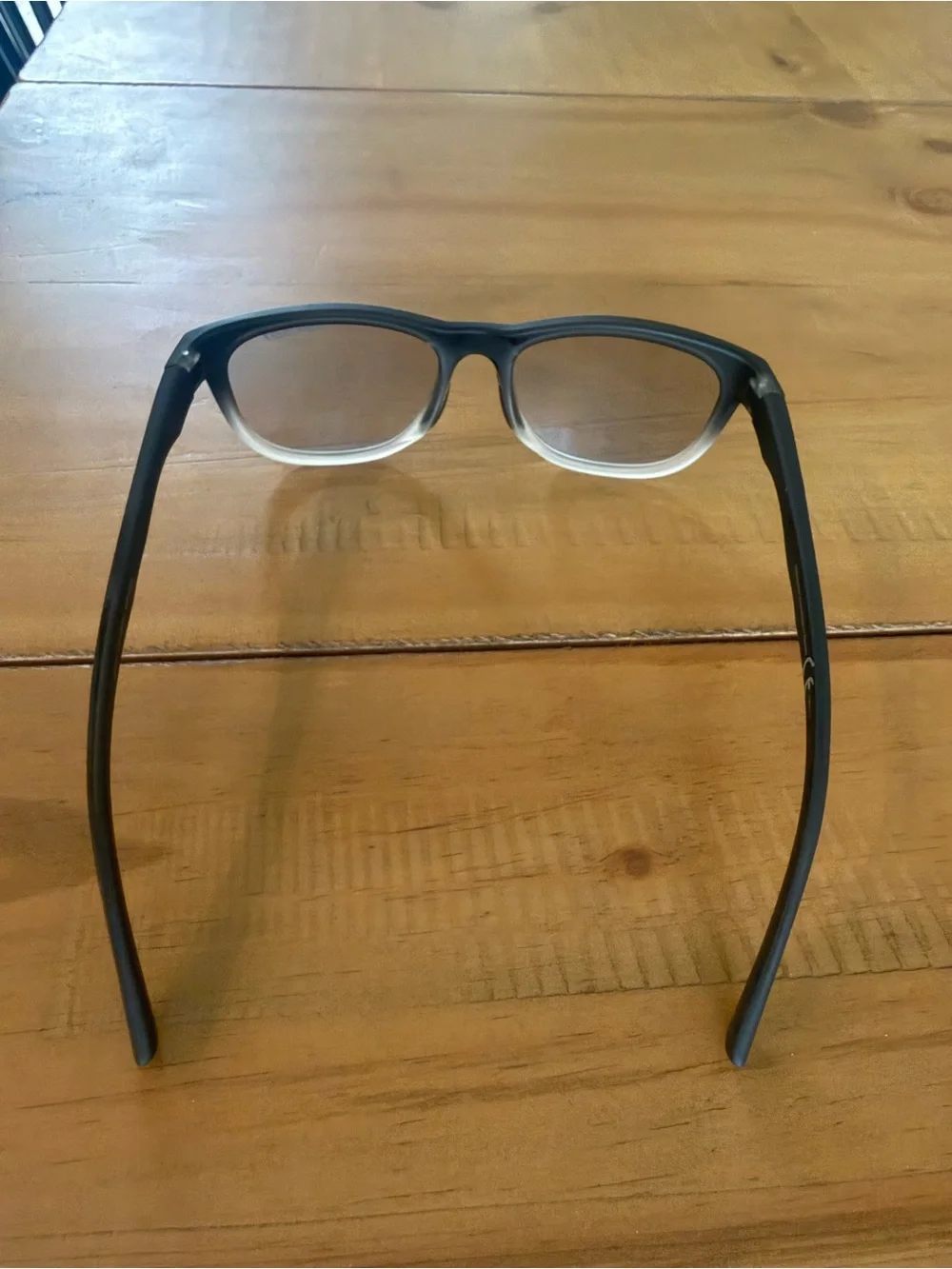 Tifosi Optics Swank Fototec Light Adapting Glasses